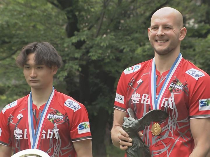 Vリーグで2回目の優勝…ウルフドッグス名古屋が大村愛知県知事に優勝を