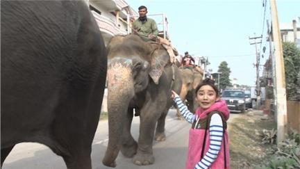 世界の村のどエライさん